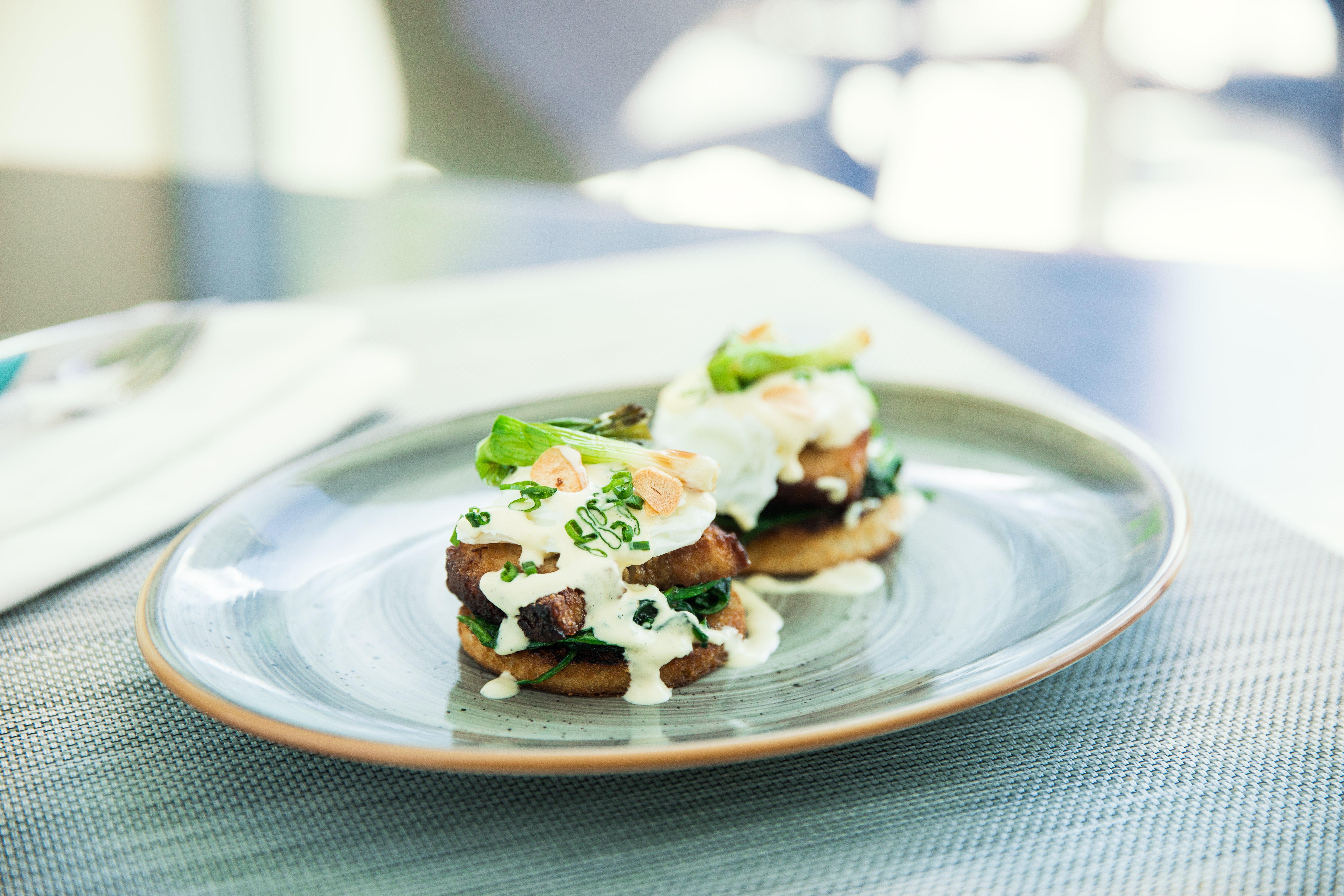 Kimpton Epic Hotel By Ihg Miami Kültér fotó A mushroom starter at the restaurant