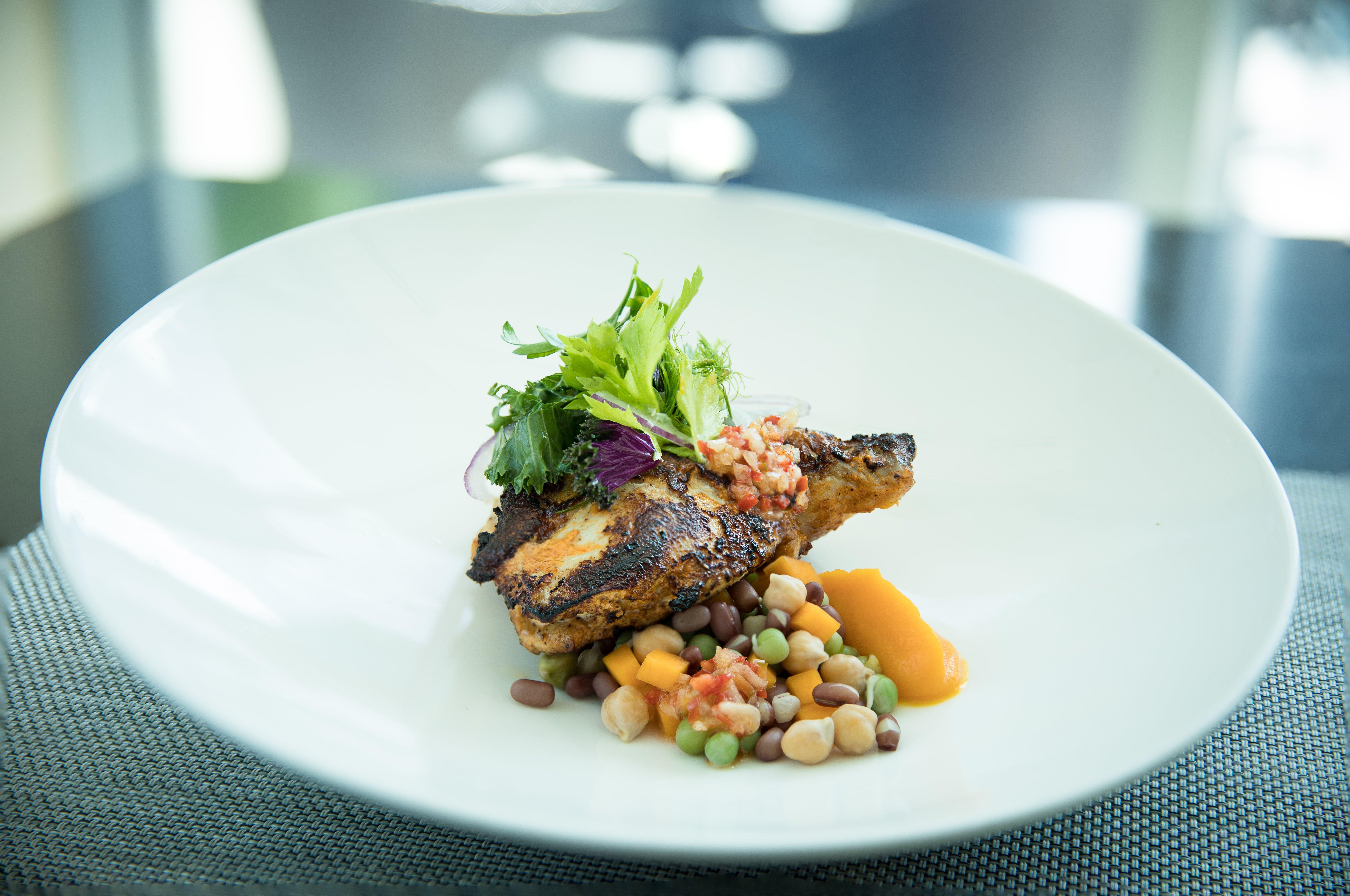 Kimpton Epic Hotel By Ihg Miami Kültér fotó A plate of food