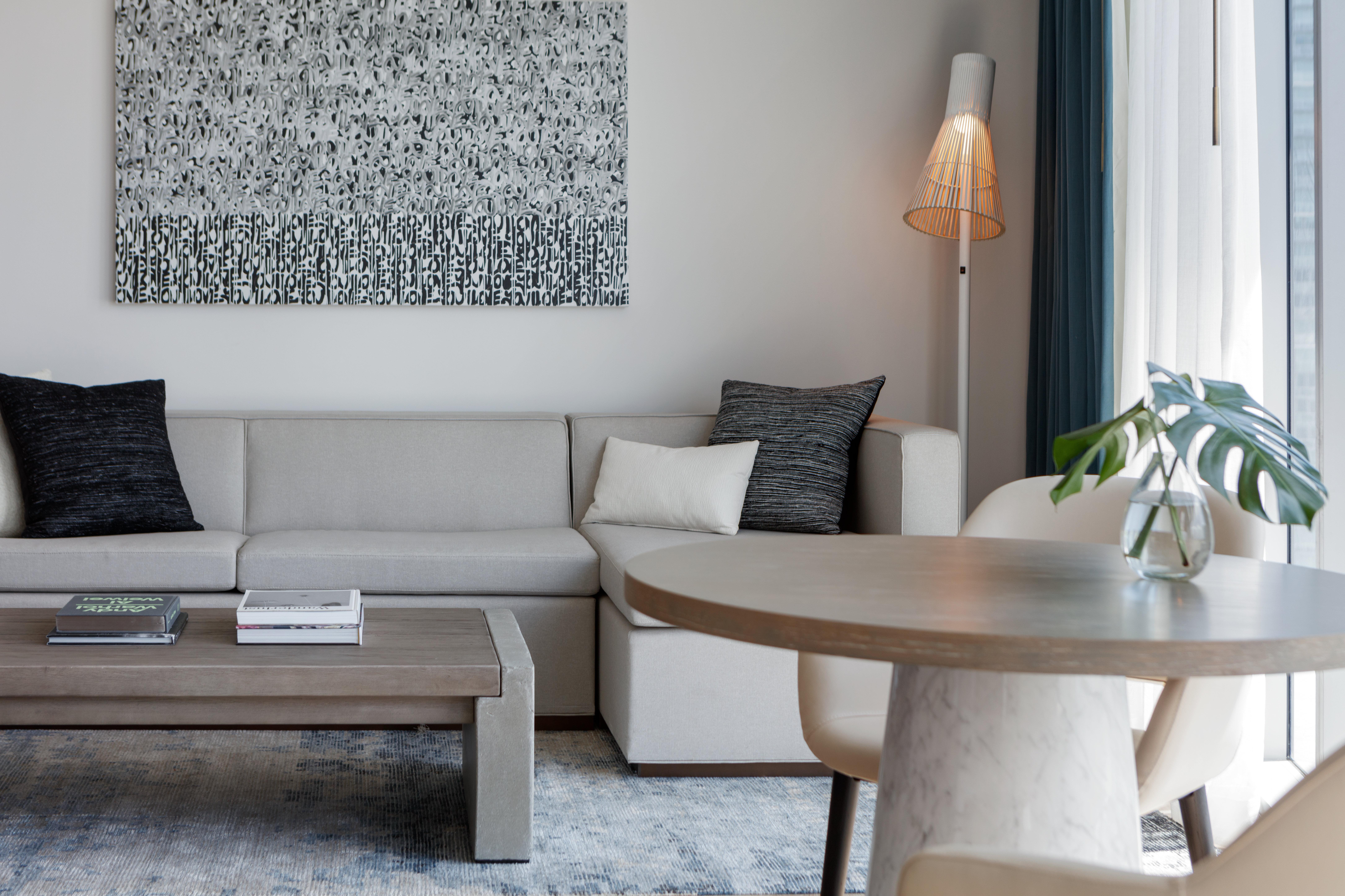 Kimpton Epic Hotel By Ihg Miami Kültér fotó A living room at the hotel