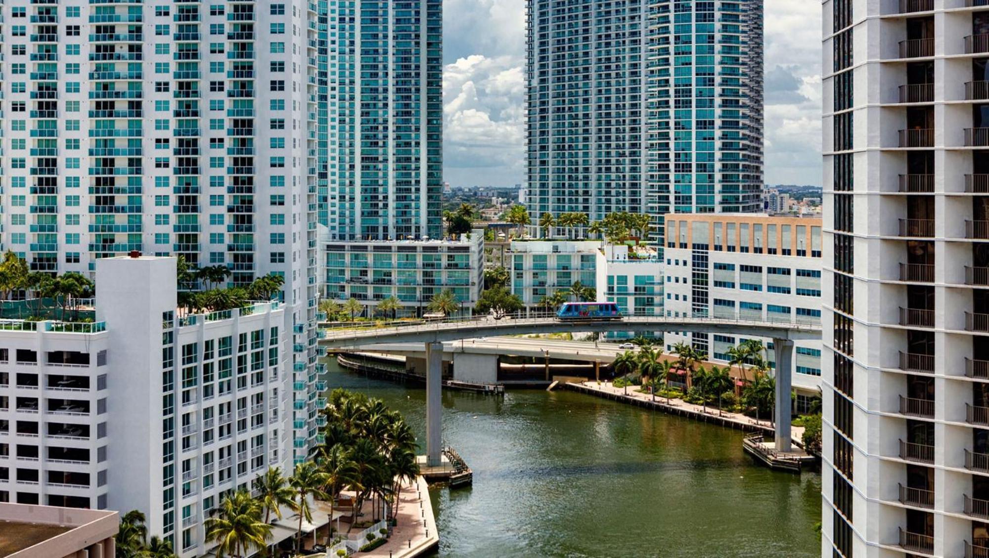 Kimpton Epic Hotel By Ihg Miami Kültér fotó